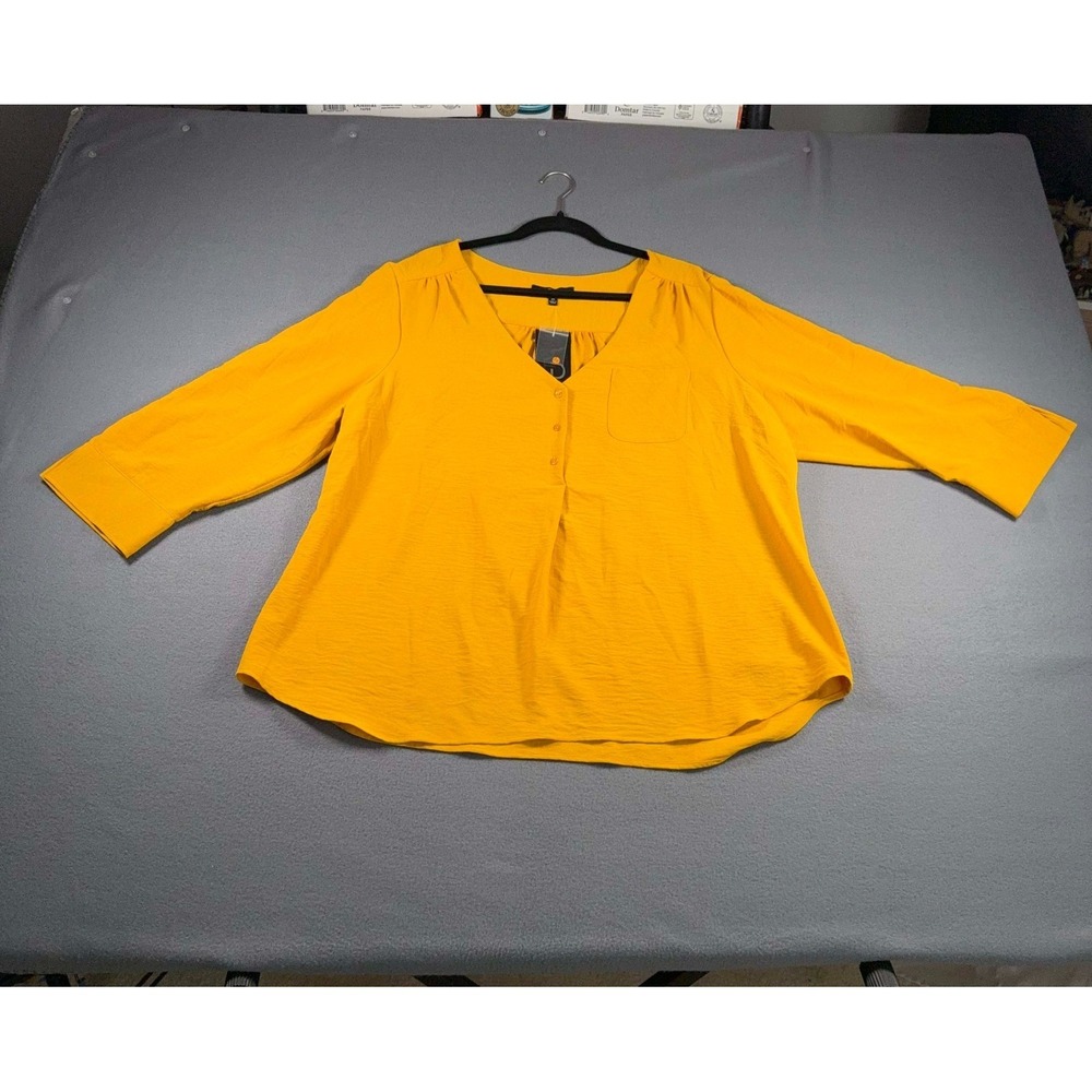 Fred David Womens 2X Mustard Yellow Crinkle Blouse VNeck Flowy Boho Top Chic NWT